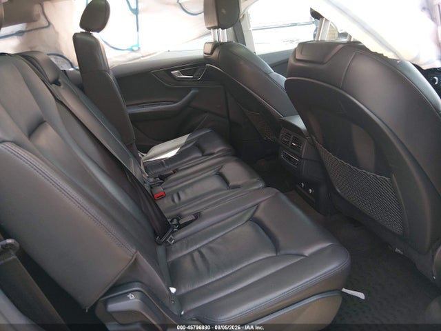 2019 Audi Q7 55 Premium/55 Se Premium მანქანა იყიდება აუქციონზე, vin: WA1LAAF79KD017275, აუქციონის ნომერი: 45796880