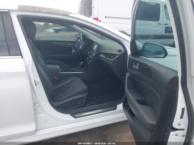 Hyundai Sonata Limited 2018 5NPE34AF6JH660040 Image 5