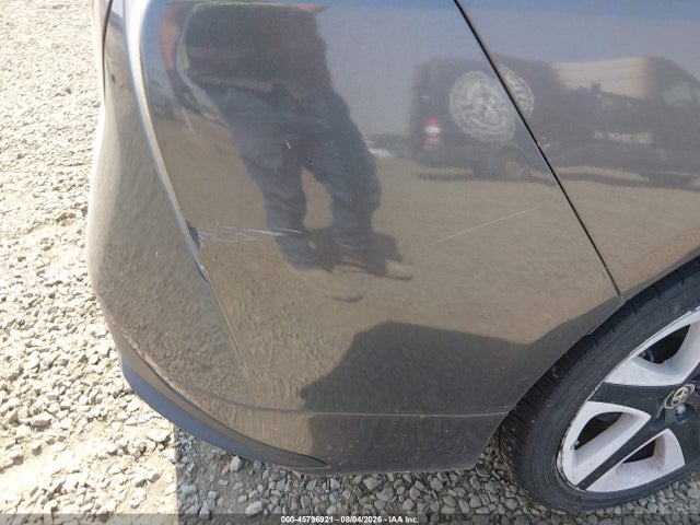 JTDKARFU0G3512841 Toyota Prius Three Touring