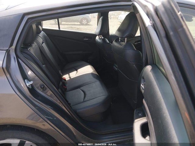 JTDKARFU0G3512841 Toyota Prius Three Touring