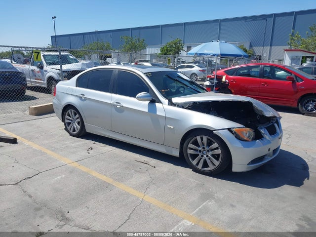 Продажа на аукционе авто 2007 Bmw 328i, vin: WBAVC53517FZ81171, номер лота: 45797002