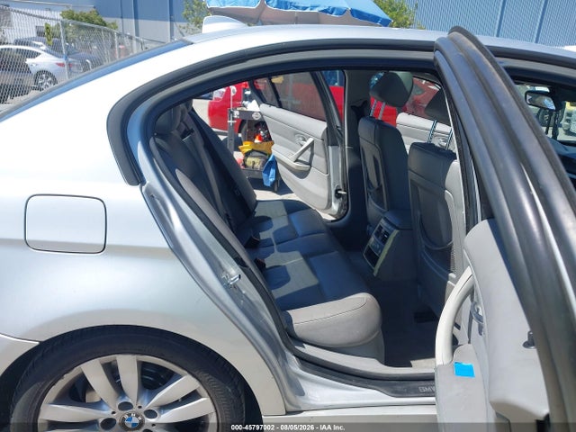 2007 Bmw 328i მანქანა იყიდება აუქციონზე, vin: WBAVC53517FZ81171, აუქციონის ნომერი: 45797002