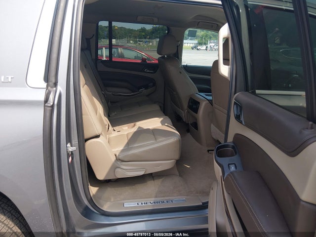 45797013 :رقم المزاد ، 1GNSKHKC4KR331159 vin ، 2019 Chevrolet Suburban Lt مزاد بيع