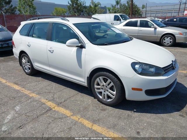 2013 Volkswagen Jetta Sportwagen 2.0l Tdi მანქანა იყიდება აუქციონზე, vin: 3VWPL7AJ6DM600849, აუქციონის ნომერი: 45797021