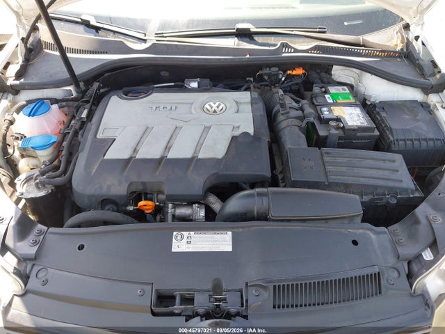 2013 Volkswagen Jetta Sportwagen 2.0l Tdi მანქანა იყიდება აუქციონზე, vin: 3VWPL7AJ6DM600849, აუქციონის ნომერი: 45797021