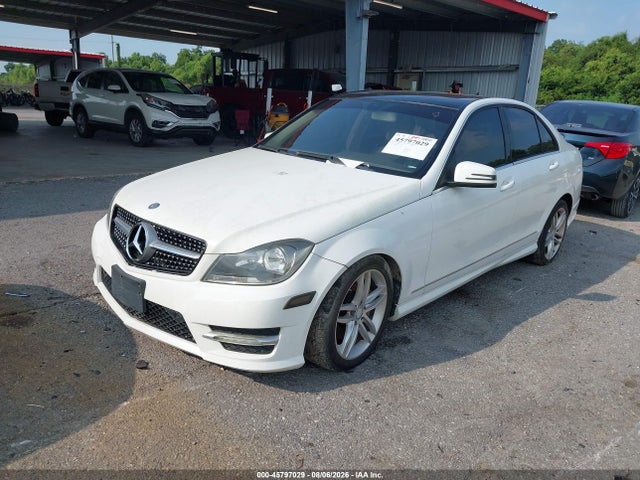 Aukcja sprzedaży 2013 Mercedes-benz C 300 Sport 4matic, vin: WDDGF8AB7DR241430, numer aukcji: 45797029