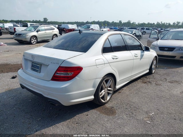 Aukcja sprzedaży 2013 Mercedes-benz C 300 Sport 4matic, vin: WDDGF8AB7DR241430, numer aukcji: 45797029