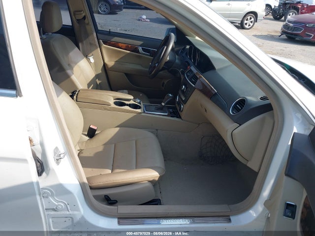 Aukcja sprzedaży 2013 Mercedes-benz C 300 Sport 4matic, vin: WDDGF8AB7DR241430, numer aukcji: 45797029