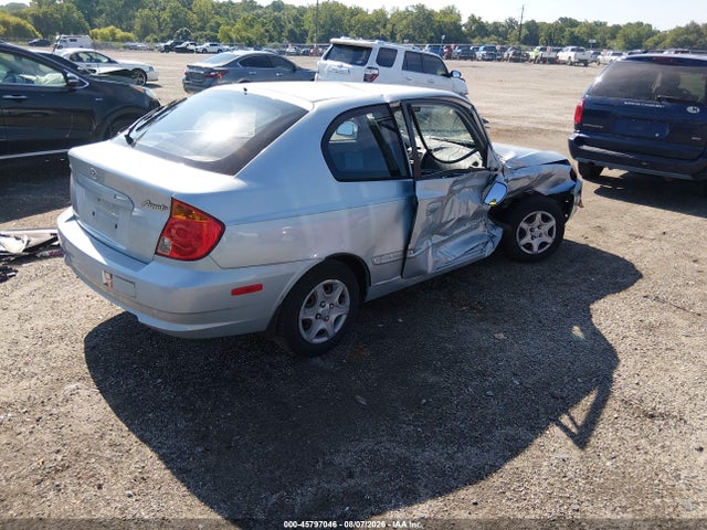 45797046 :رقم المزاد ، KMHCG35C74U292656 vin ، 2004 Hyundai Accent Gl/gt مزاد بيع