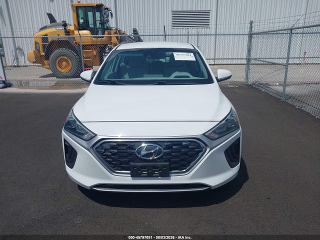 2020 Hyundai Ioniq Hybrid Blue მანქანა იყიდება აუქციონზე, vin: KMHC65LCXLU232533, აუქციონის ნომერი: 45797081