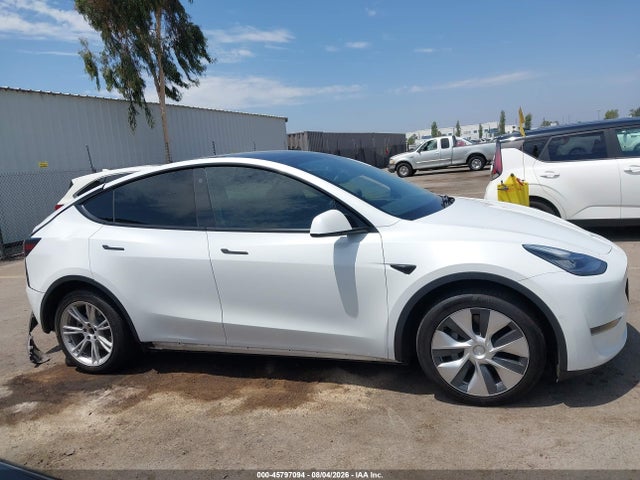 5YJYGAEEXMF243752 Tesla Model Y Long Range Dual Motor All-wheel Drive