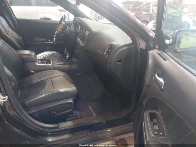 45797098 :رقم المزاد ، 2C3CDXJG1GH123287 vin ، 2016 Dodge Charger Sxt مزاد بيع