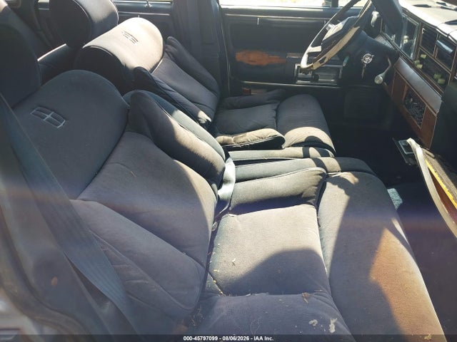 Продажа на аукционе авто 1987 Lincoln Town Car Signature, vin: 1LNBM82F8HY683653, номер лота: 45797099