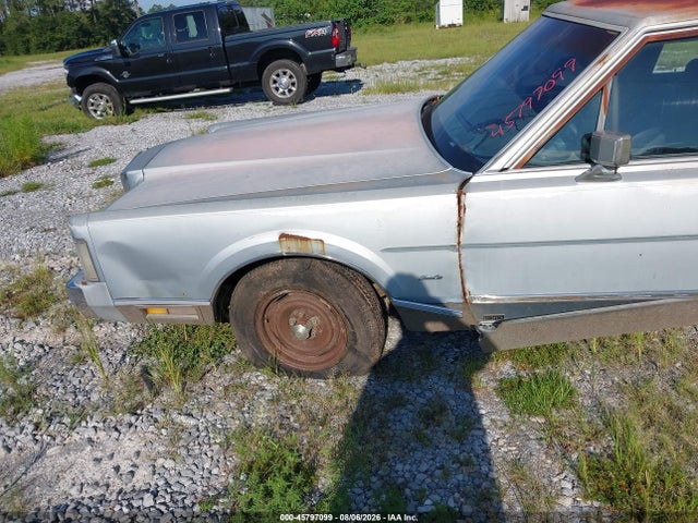 Продажа на аукционе авто 1987 Lincoln Town Car Signature, vin: 1LNBM82F8HY683653, номер лота: 45797099