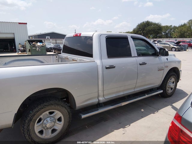 45797103 :رقم المزاد ، 3C6UR4CJ6GG286064 vin ، 2016 Ram 2500 Tradesman مزاد بيع