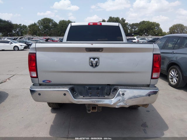 45797103 :رقم المزاد ، 3C6UR4CJ6GG286064 vin ، 2016 Ram 2500 Tradesman مزاد بيع