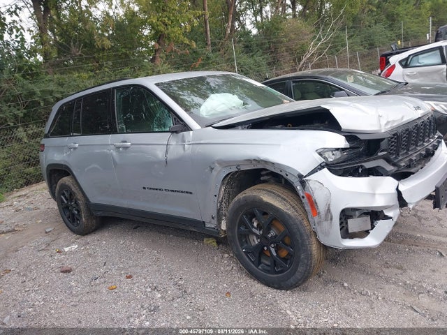 Продаж на аукціоні авто 2025 Jeep Grand Cherokee Altitude 4x4, vin: 1C4RJHAG0S8703245, номер лоту: 45797109