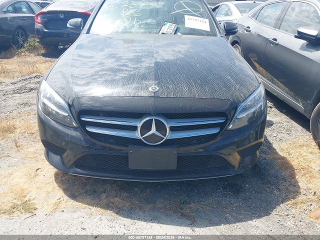 45797124 :رقم المزاد ، W1KWF8DB1MR636291 vin ، 2021 Mercedes-benz C 300 Sedan مزاد بيع