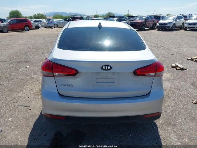 KIA FORTE LX 2017 3KPFK4A74HE017779 Image 16