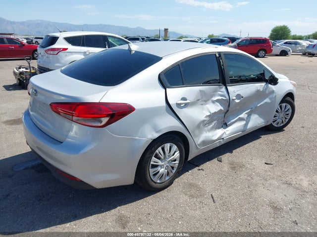 KIA FORTE LX 2017 3KPFK4A74HE017779 Image 4