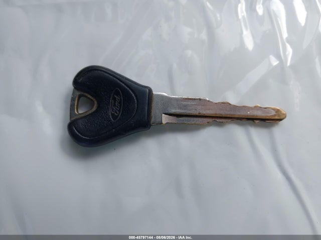 Продажа на аукционе авто 2001 Ford Escort Zx2, vin: 3FAFP11391R189100, номер лота: 45797144
