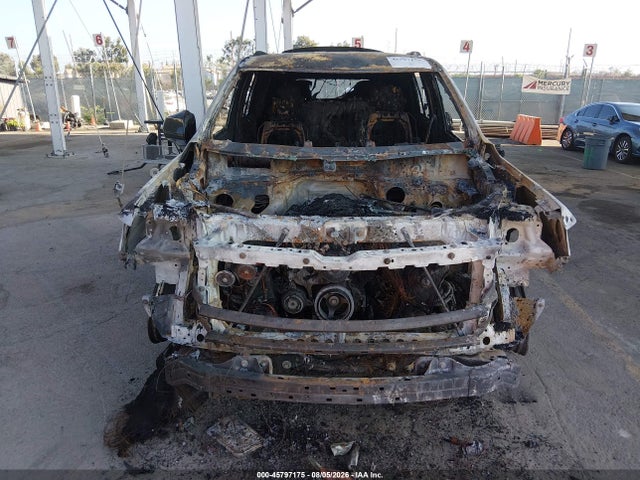 45797175 :رقم المزاد ، 1GKS2BKD9MR255623 vin ، 2021 Gmc Yukon 4wd Slt مزاد بيع