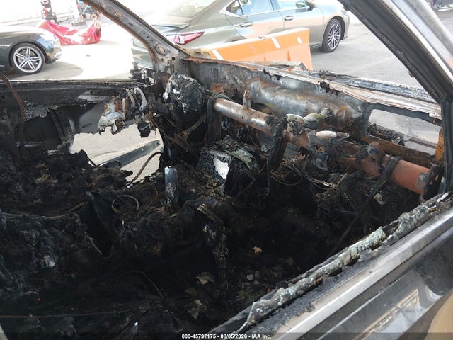 45797175 :رقم المزاد ، 1GKS2BKD9MR255623 vin ، 2021 Gmc Yukon 4wd Slt مزاد بيع