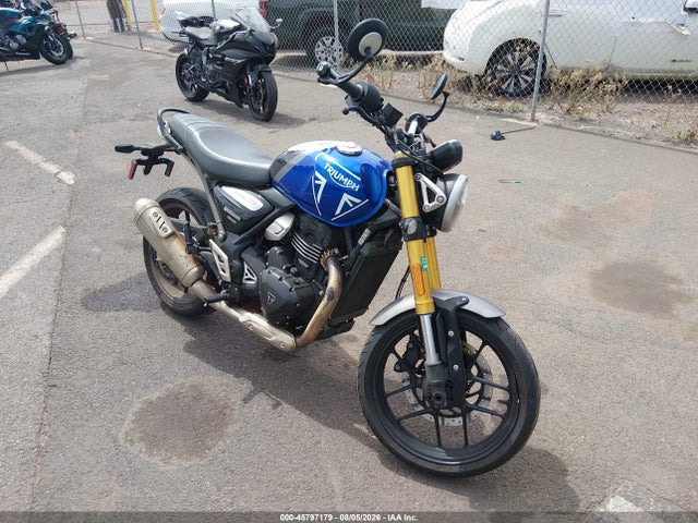 2024 SMTT127Y3RNA15663 zdjęcie główne