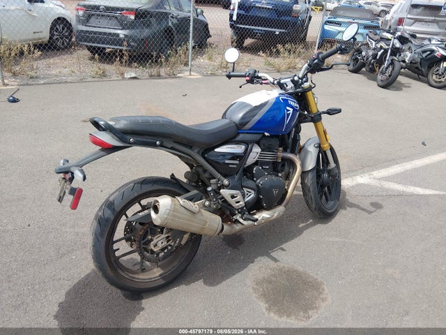 Triumph Motorcycle Speed 400 2024 SMTT127Y3RNA15663 Image 4