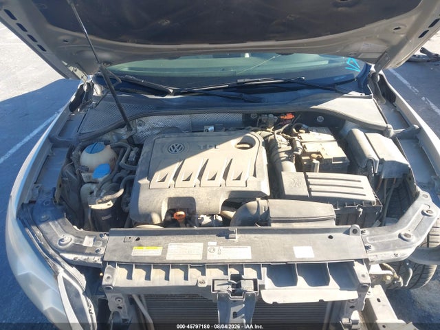 2013 Volkswagen Passat 2.0l Tdi Sel Premium მანქანა იყიდება აუქციონზე, vin: 1VWCN7A37DC108357, აუქციონის ნომერი: 45797180