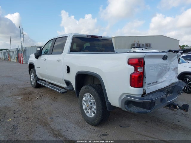 45797183 :رقم المزاد ، 1GC4YNE72NF125017 vin ، 2022 Chevrolet Silverado 2500hd 4wd  Standard Bed Lt مزاد بيع