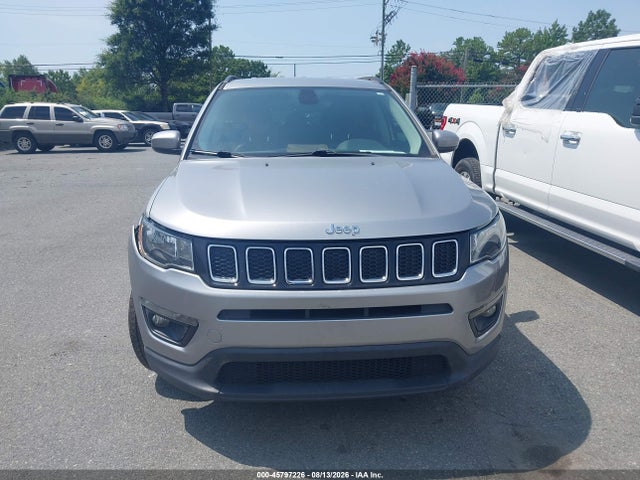 45797226 :رقم المزاد ، 3C4NJCBB2JT425162 vin ، 2018 Jeep Compass Latitude Fwd مزاد بيع