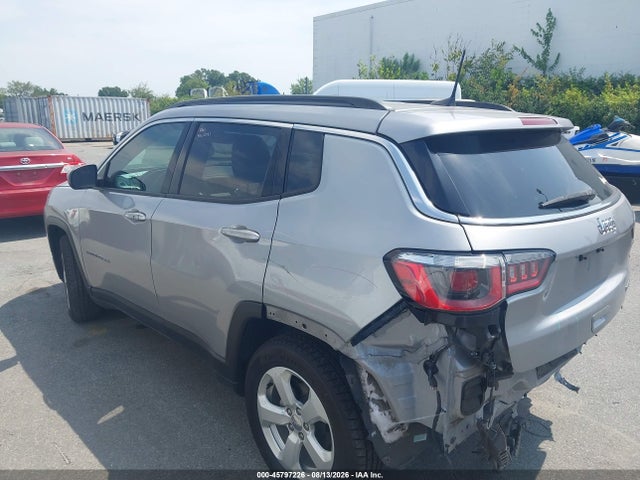 45797226 :رقم المزاد ، 3C4NJCBB2JT425162 vin ، 2018 Jeep Compass Latitude Fwd مزاد بيع