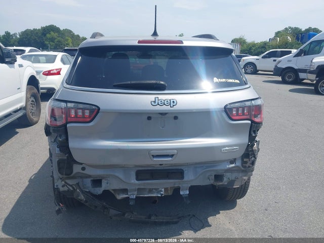 45797226 :رقم المزاد ، 3C4NJCBB2JT425162 vin ، 2018 Jeep Compass Latitude Fwd مزاد بيع