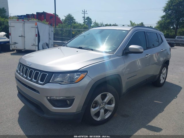 45797226 :رقم المزاد ، 3C4NJCBB2JT425162 vin ، 2018 Jeep Compass Latitude Fwd مزاد بيع