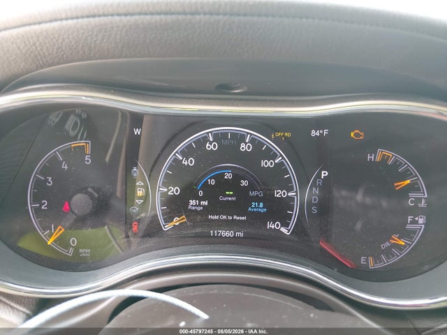 1C4RJFCM9EC324172 Jeep Grand Cherokee Overland