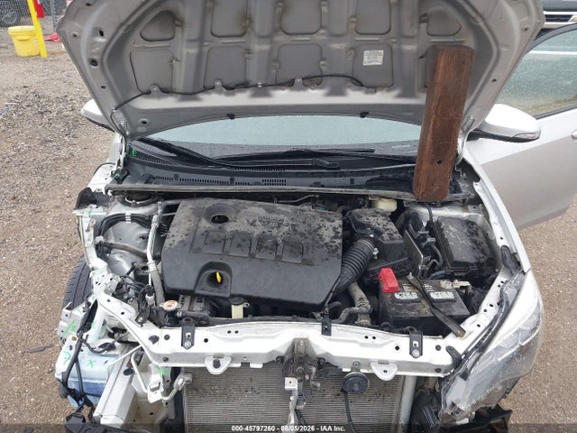 Toyota COROLLA SE 2018 5YFBURHEXJP757240 Image 10
