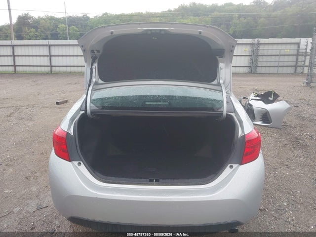 Toyota COROLLA SE 2018 5YFBURHEXJP757240 Image 18