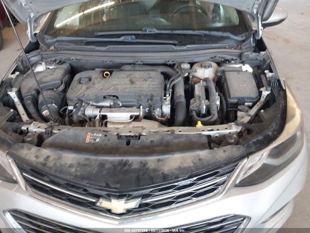 45797299 :رقم المزاد ، 1G1BF5SM4J7168262 vin ، 2018 Chevrolet Cruze Premier Auto مزاد بيع