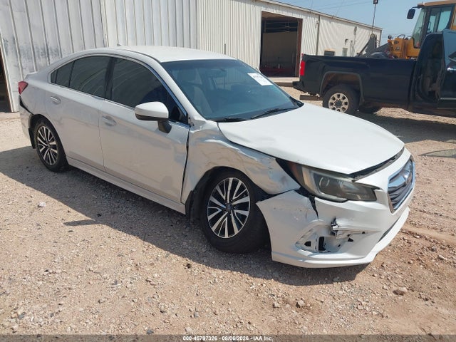Продажа на аукционе авто 2018 Subaru Legacy 2.5i Premium, vin: 4S3BNAC63J3040184, номер лота: 45797326