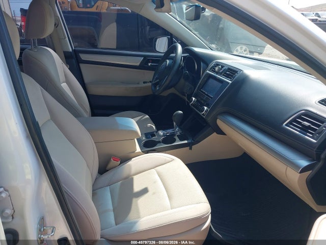 Продажа на аукционе авто 2018 Subaru Legacy 2.5i Premium, vin: 4S3BNAC63J3040184, номер лота: 45797326