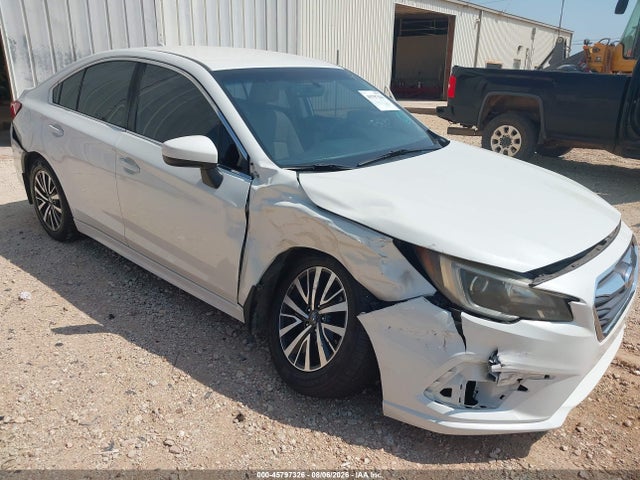 Продажа на аукционе авто 2018 Subaru Legacy 2.5i Premium, vin: 4S3BNAC63J3040184, номер лота: 45797326