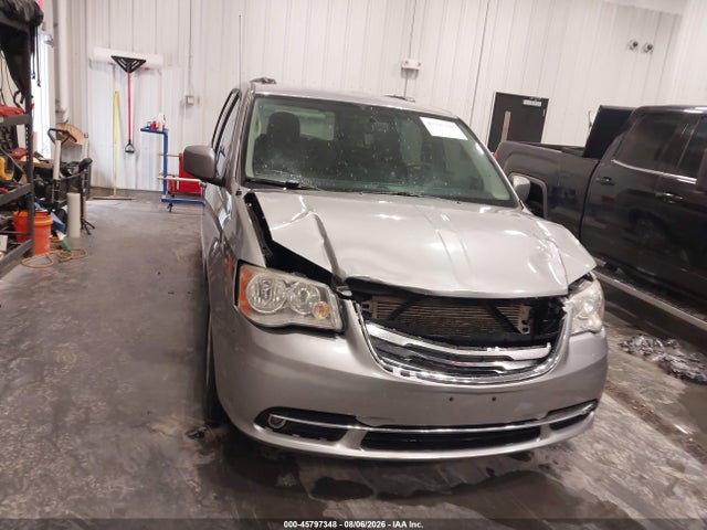 45797348 :رقم المزاد ، 2C4RC1BG1GR215045 vin ، 2016 Chrysler Town & Country Touring مزاد بيع