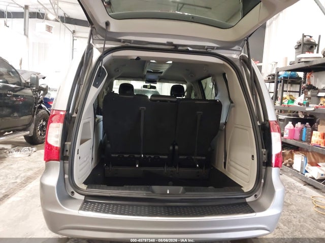 45797348 :رقم المزاد ، 2C4RC1BG1GR215045 vin ، 2016 Chrysler Town & Country Touring مزاد بيع