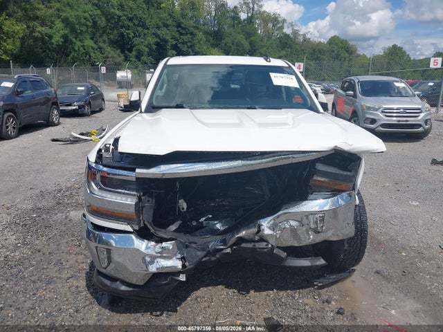 Продажа на аукционе авто 2018 Chevrolet Silverado 1500 1lt, vin: 1GCVKREC2JZ315922, номер лота: 45797356