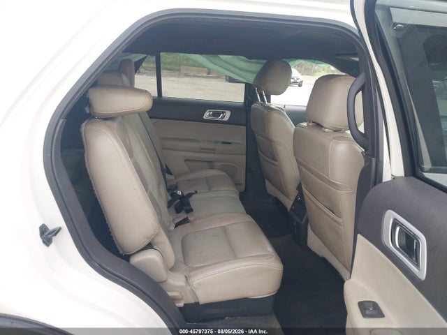 2011 Ford Explorer Xlt მანქანა იყიდება აუქციონზე, vin: 1FMHK8D85BGA57442, აუქციონის ნომერი: 45797375