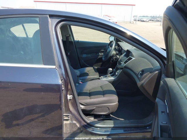 1G1PC5SB5F7199301 Chevrolet Cruze 1lt Auto