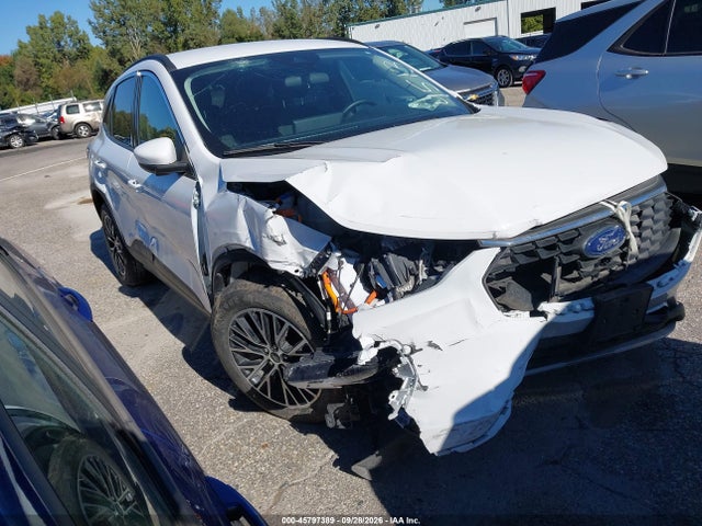 Продаж на аукціоні авто 2023 Ford Escape Phev, vin: 1FMCU0E1XPUA74513, номер лоту: 45797389
