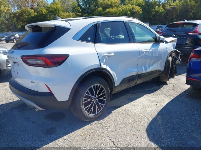 Продажа на аукционе авто 2023 Ford Escape Phev, vin: 1FMCU0E1XPUA74513, номер лота: 45797389