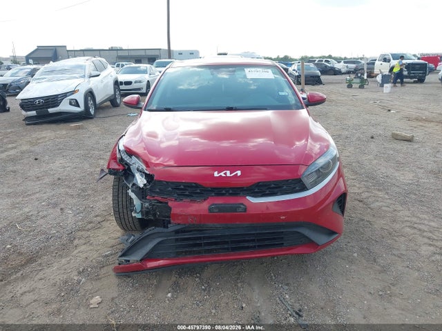 2022 Kia Forte Lxs მანქანა იყიდება აუქციონზე, vin: 3KPF24AD3NE490526, აუქციონის ნომერი: 45797390